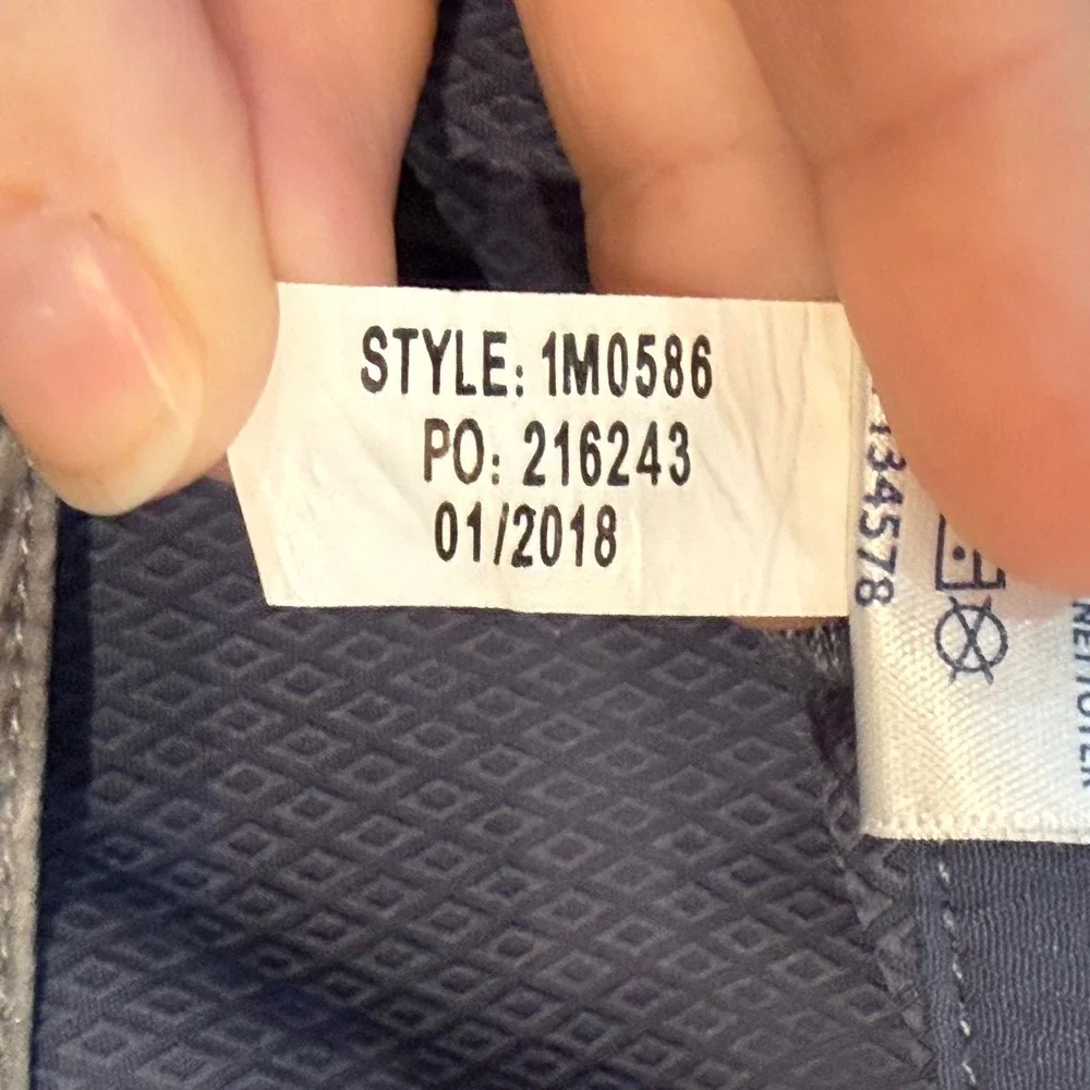 Vineyard Vines Mens Blue Grey Colorblock Board Shorts Swim Trunks Size 30